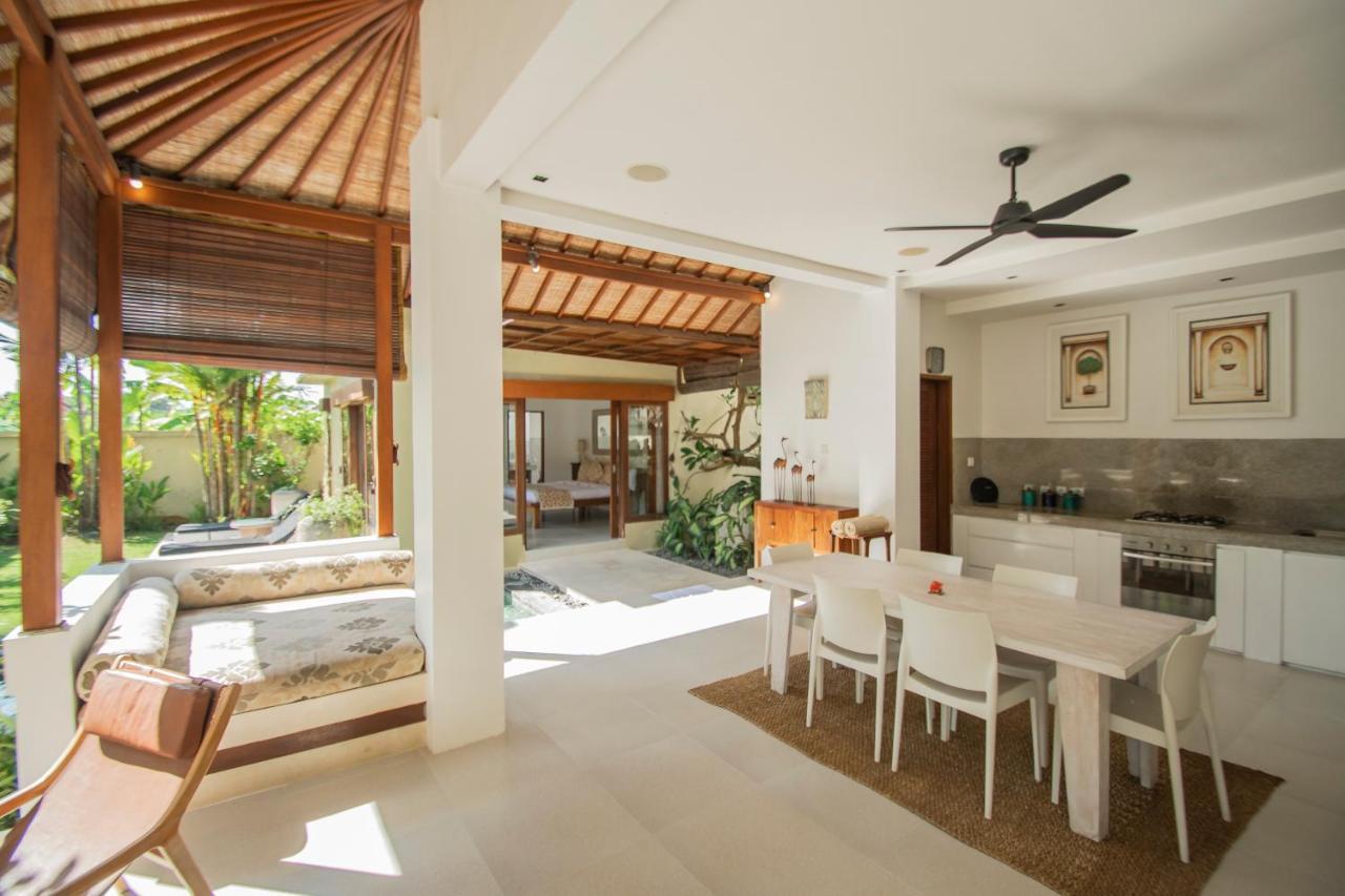 Villa Shanti, Sitara Villa Group Seminyak  Exterior photo